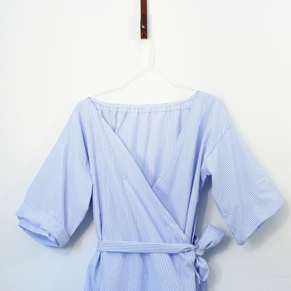 Venice Wrap Dress in Stripes - Picture 4 of 6